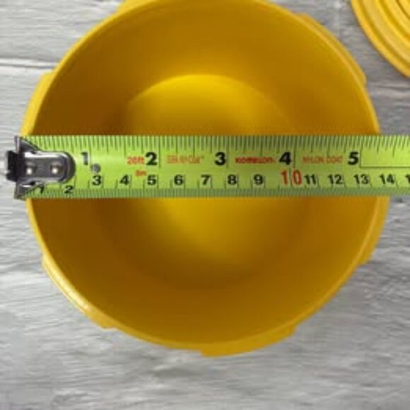 Lot Vintage Tupperware Canisters Servalier Nesting Yellow w/ Lids - Picture 11 of 13